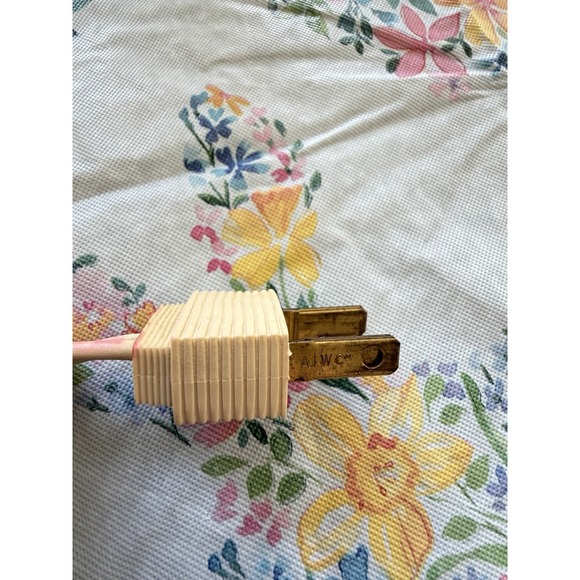 Vintage Chinoiserie 12" Porcelain Ginger Jar Lamp Hand-Painted Foo Dogs & Peonie - Picture 13 of 16